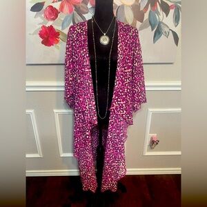 LuLaRoe Pink and Cream Kimono
